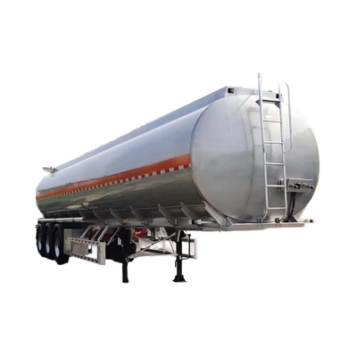 Brandstoftanker-half-aanhangwagen, te koop in Afrika: ontworpen voor veilig en efficiënt vervoer van vloeibare brandstof en gevaarlijke stoffen