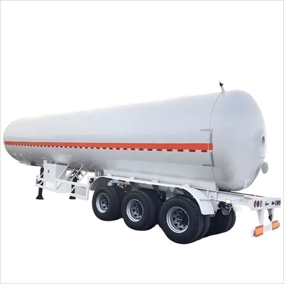 CIMC nieuw ontwerp hot sale 3 assen vloeibaar aardgas cryogene vrachtwagens voor LNG-gasstation nieuw ontwerp gas cilindrische tanker
