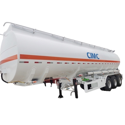 CIMC produceert kwalitatief hoogwaardige drieassige vloeistoftankwagens met een maximaal laadvermogen van 60000L