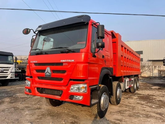 Howo Brand 8x4 Dump Truck 375/450 pk Manuele Transmissie Dieselbrandstof Nieuwe conditie Populair voor de bouw