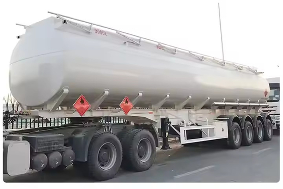 4 assen 54000 liter 6 compartimenten Carbon Steel voor vloeibare chemische producten Petroleum Voedselverwerking Olie Brandstoftanks trailer