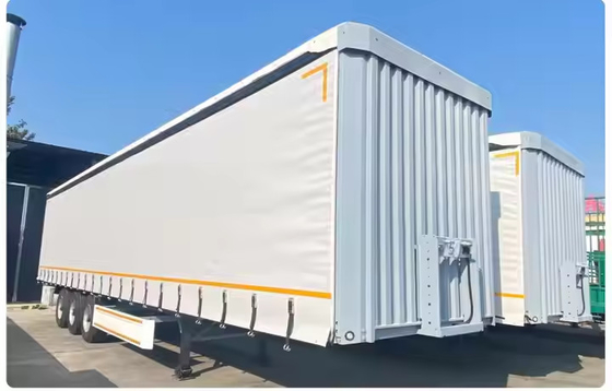 3 assen Onbeladen gewicht 8300 kg hefboomtype Suspensie Gelamineerd geperponeerd geplatteerd halfrijtuig Tarpaulin Truck