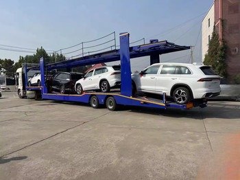 Betrouwbare voertuigdrager Semi-trailer Voor efficiënt vervoer van auto's Zorg voor maximale bescherming Hoge stabiliteit